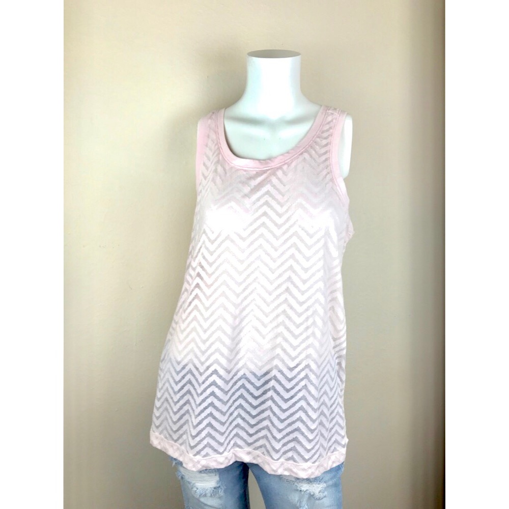 Gap pink chevron print tank top size L